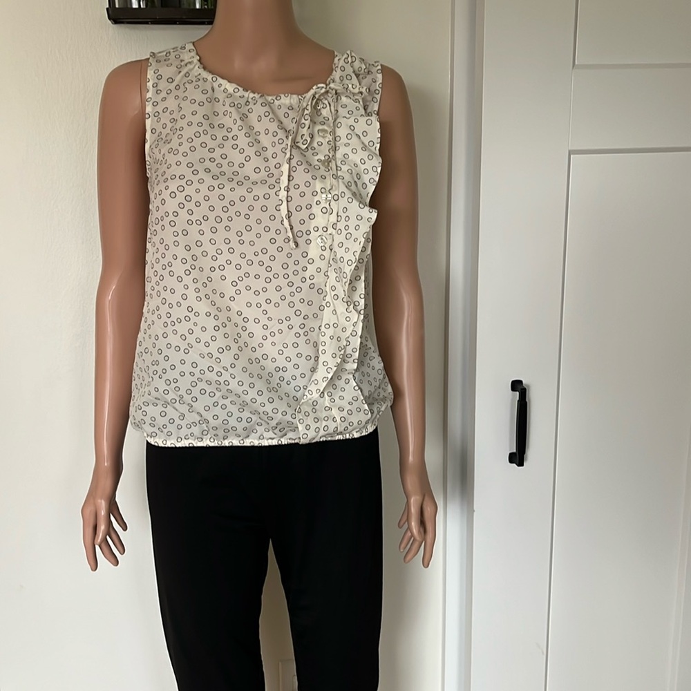 ECU Ann Taylor LOFT Sleeveless Shirt